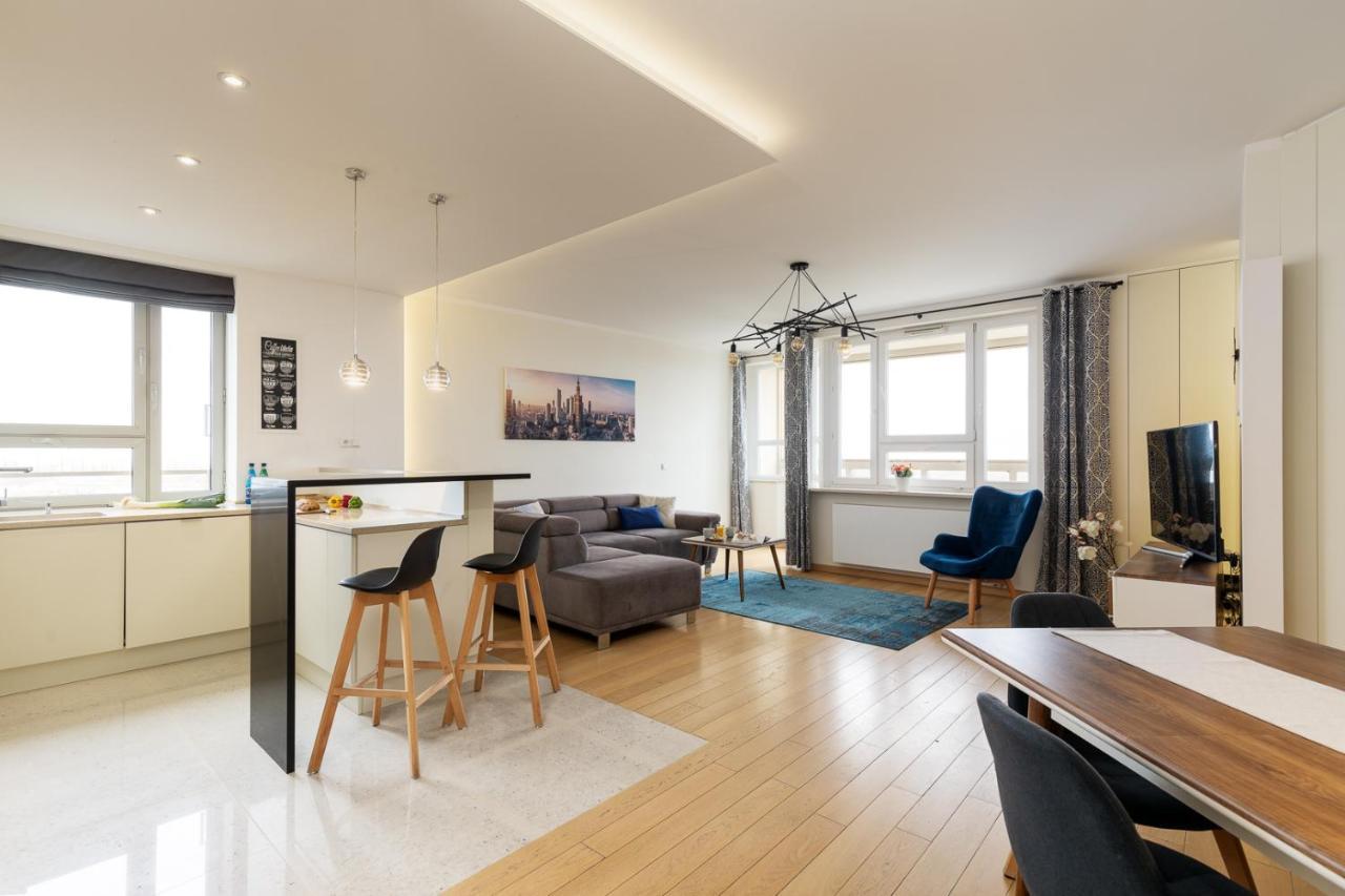 Slominskiego 5 Ii With Balcony By Renters Apartment *